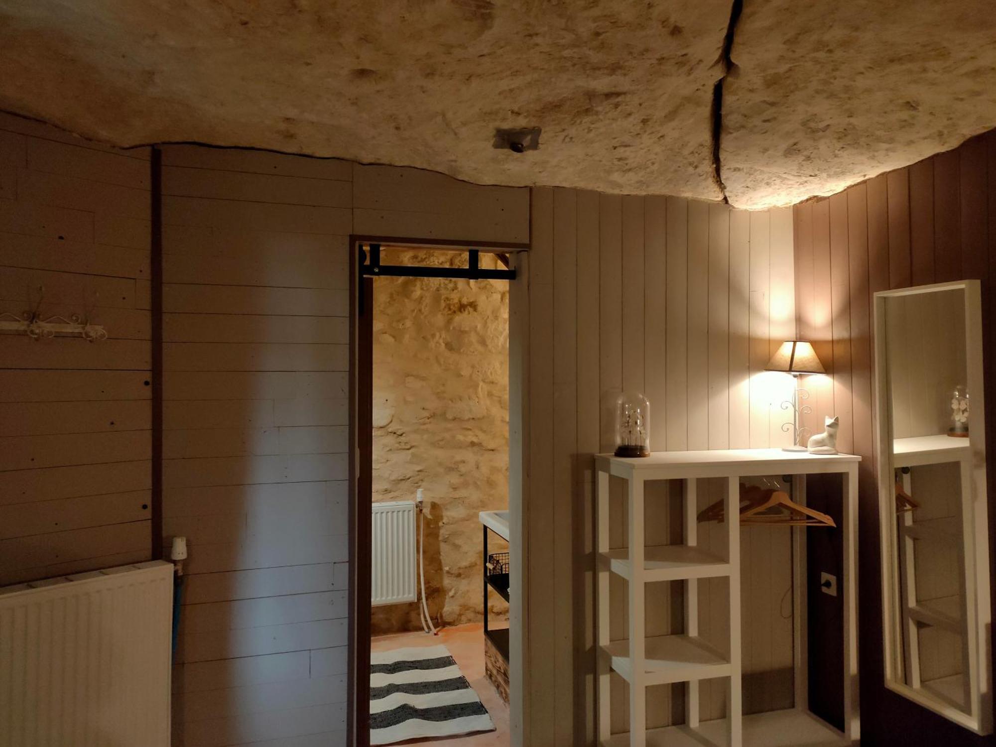 Les Troglos De Beaulieu Loches Zimmer foto